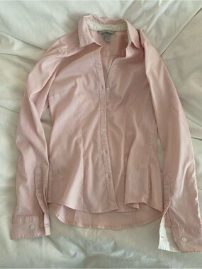 H&M tailored y2k style baby pink button up blouse